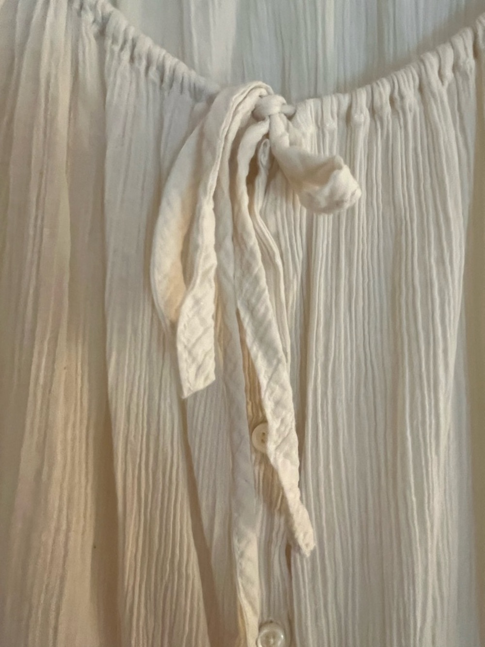 Alex Mill Rose Crinkle Tie Neck Cream Tie-Front Peasant Top - Picture 5 of 7